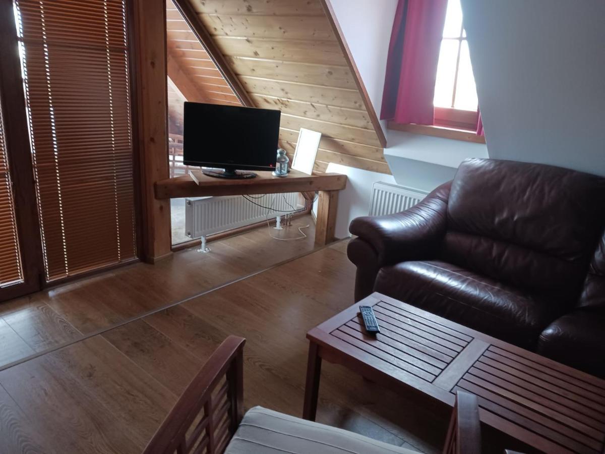 Hotel Leyla Frymburk Ngoại thất bức ảnh