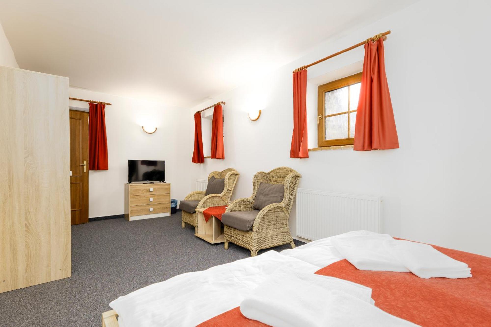 Hotel Leyla Frymburk Ngoại thất bức ảnh