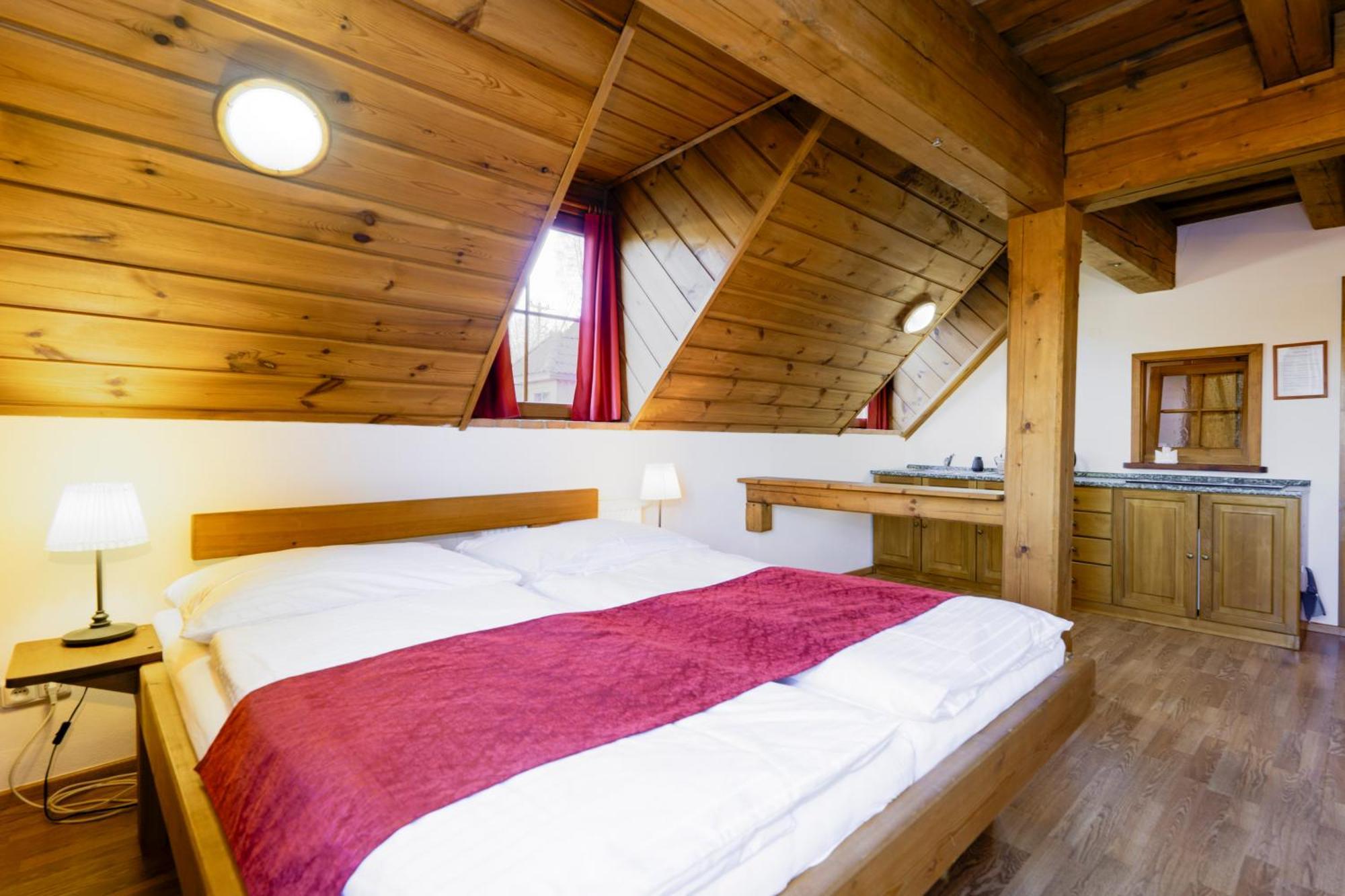 Hotel Leyla Frymburk Ngoại thất bức ảnh
